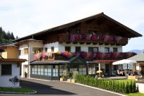 Skivakantie Wintersport Flachau Appartementhaus Bauernhof Wastlhof